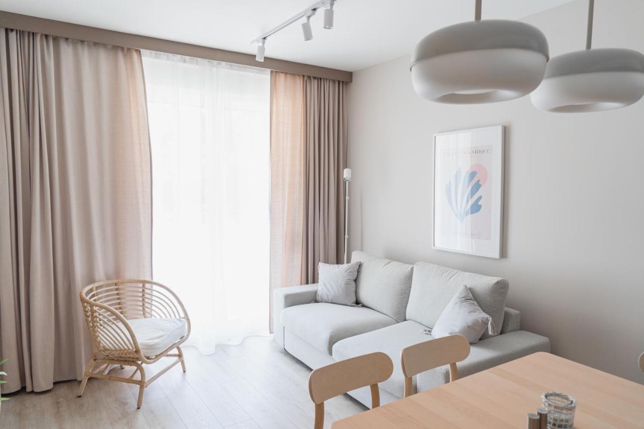 Green Leaf Jawor Apartamenty Exterior photo